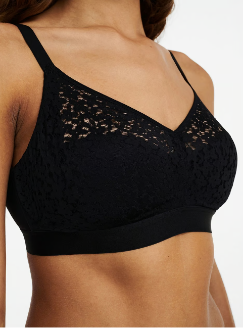 Norah Comfort Lace Wireless Bra In Black - Chantelle - BraTopia