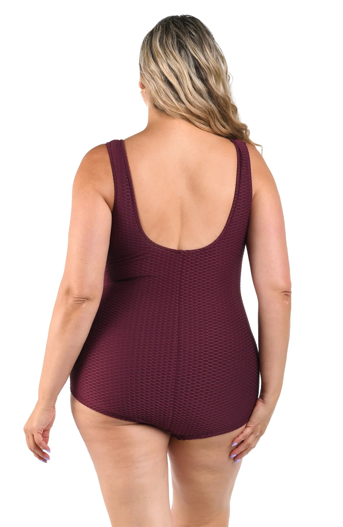 Plus Solid Textured Spa Shirred Girl Leg in Wine