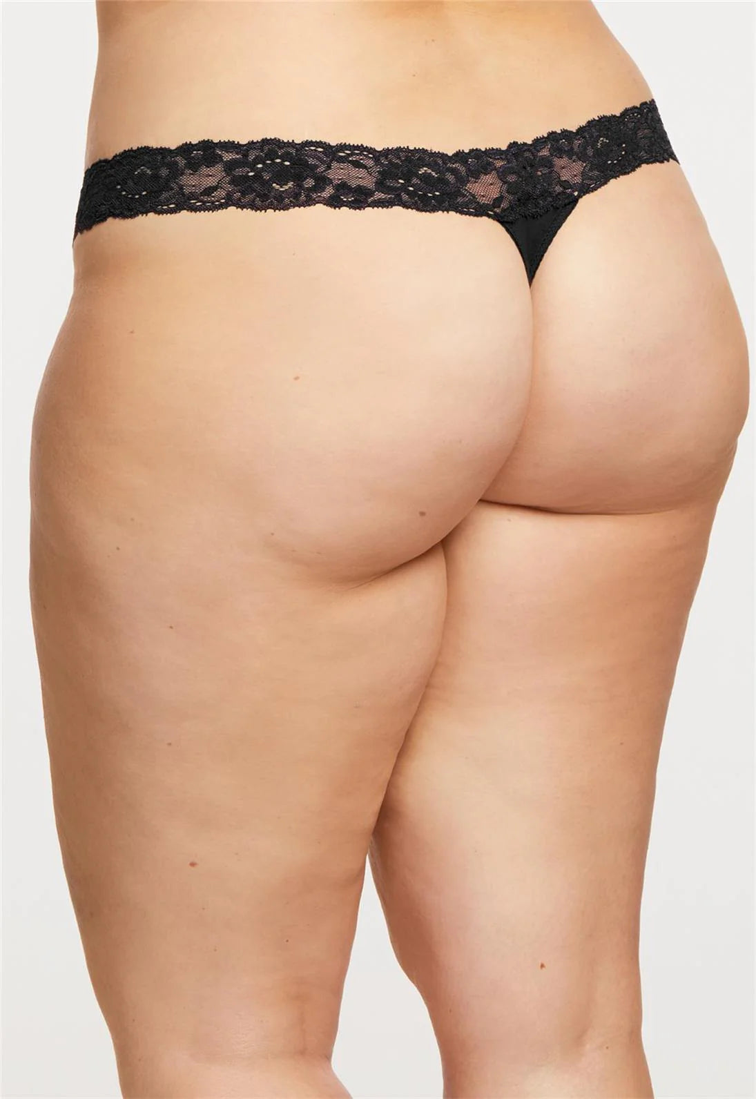 Halo Thong In Black - Montelle