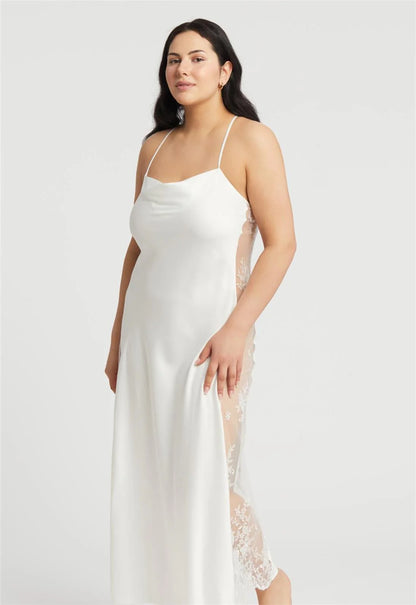 Darling Gown In Ivory - Rya