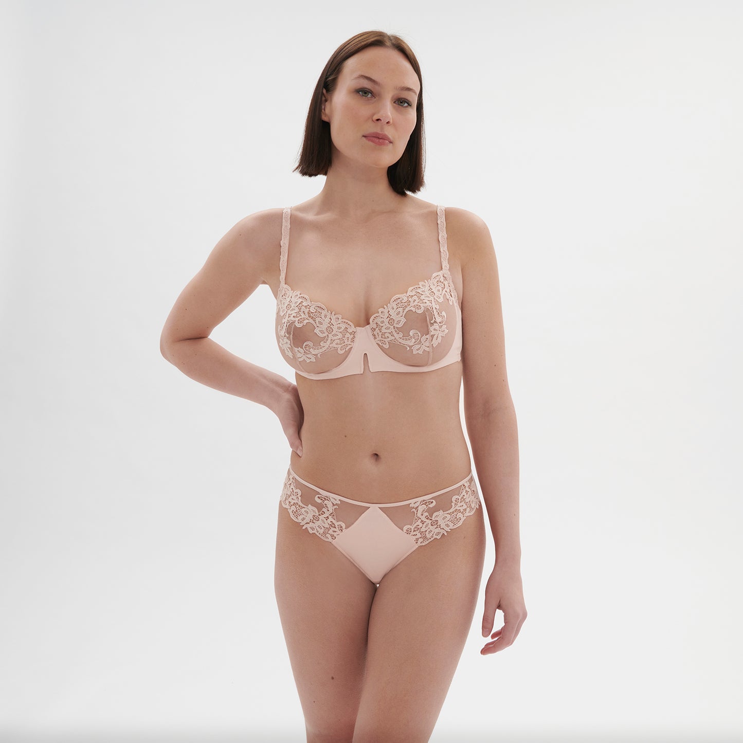 Saga Embroidered Half Cup - Simone Perele