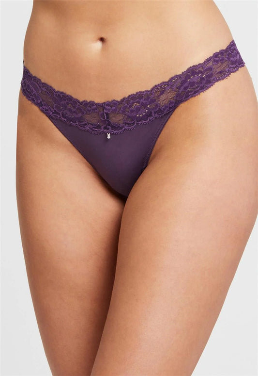 Halo Thong In Pinot - Montelle