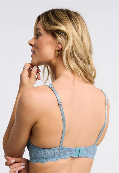 Salt Spring Mystique Plunge Bra In Sea Salt - Montelle