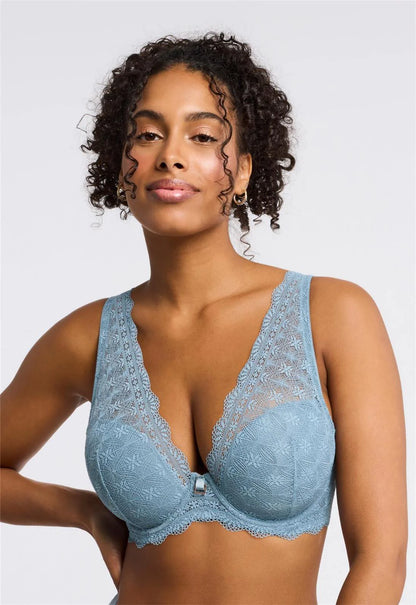 Salt Spring Mystique Plunge Bra In Sea Salt - Montelle