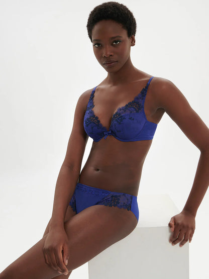 Wish Push Up Bra With Embroidery In Electric Blue - Simone Perele