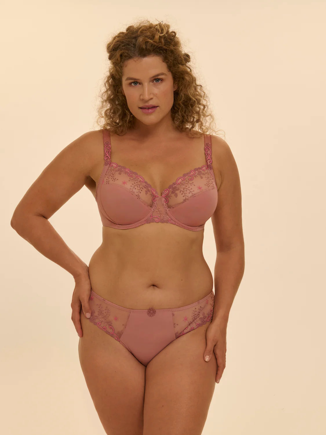 Delice Full Cup Support Bra in Smokey Pink - Simone Perele