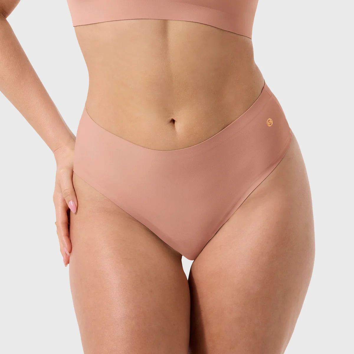 High-Waisted Thong - Evelyn Bobbie