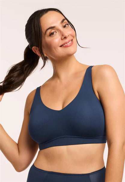 Mysa Supportive Smooth Bralette In Cambridge Blue - Montelle