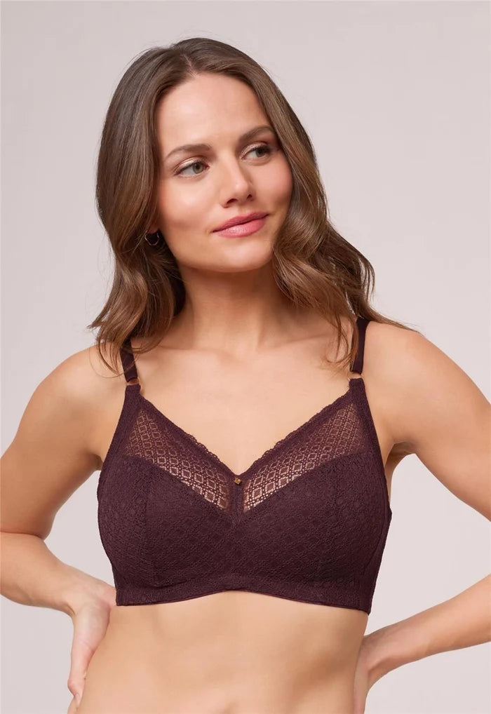 Ayla Lace Wireless Bra in Fudge - Montelle