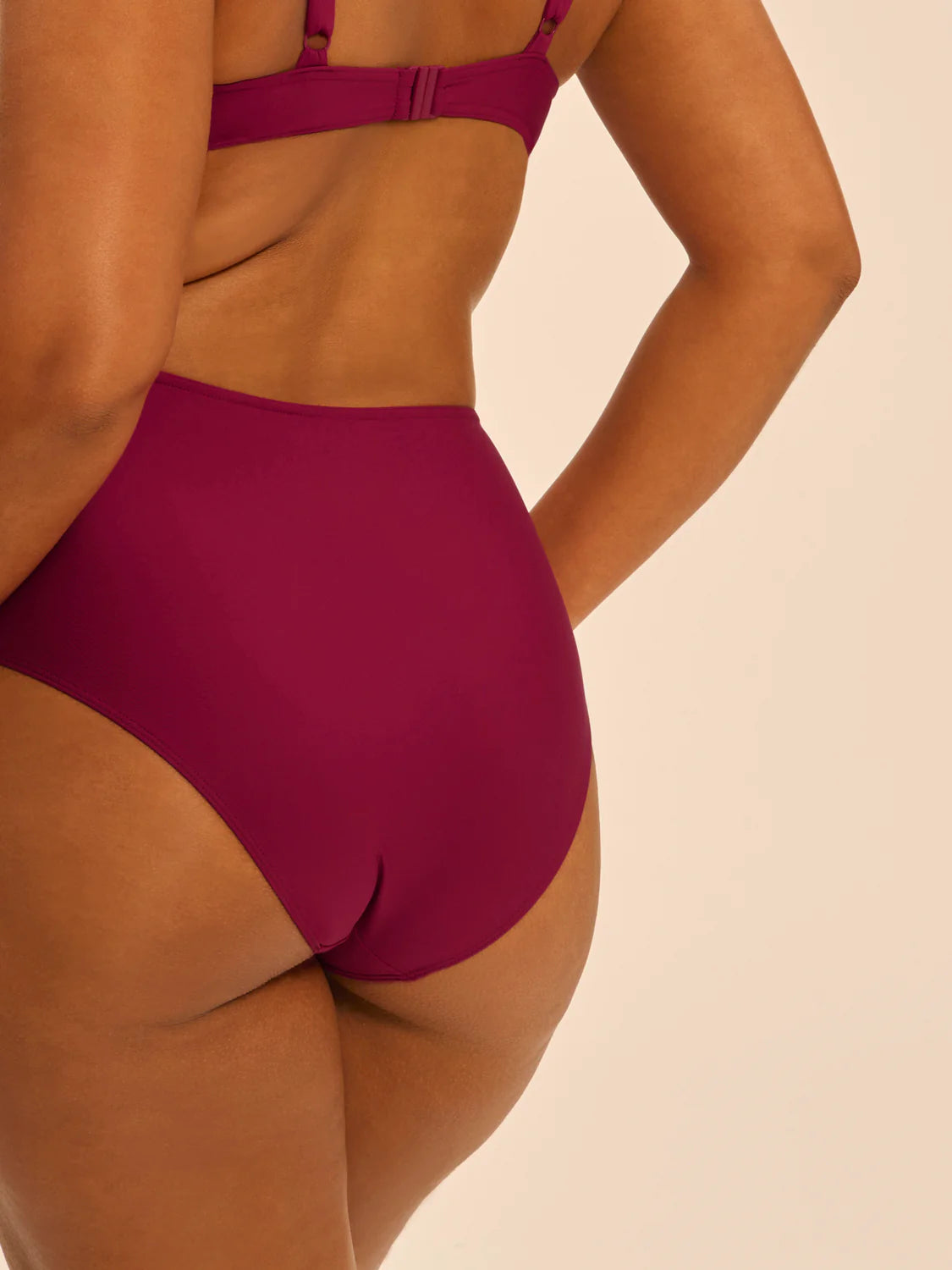 Miracle Retro Bikini Brief In Cranberry - Simone Perele
