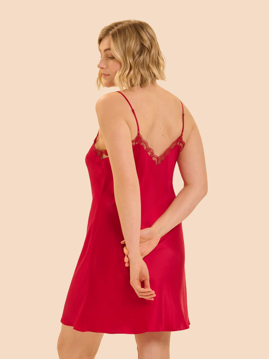 Love Me Night Dress in Opera Red - Simone Perele