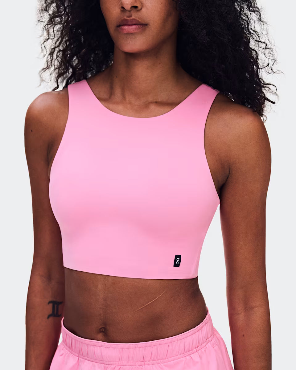 Core 2-in-1 Crop in Bubblegum - On Cloud
