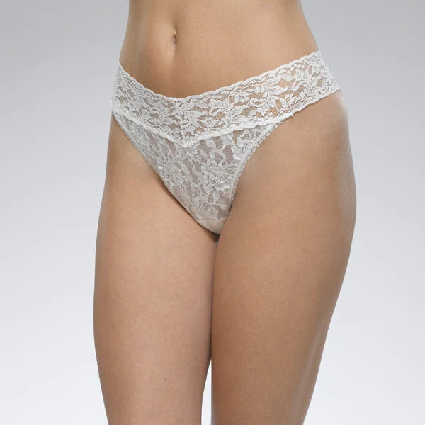 Original Rise Signature Lace Thong In Marshmallow - Hanky Panky