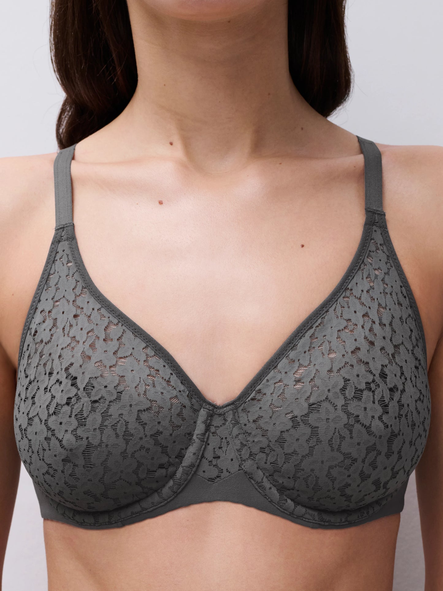 Norah Comfort Flex Fit Full Cup Bra In Vert Argile - Chantelle