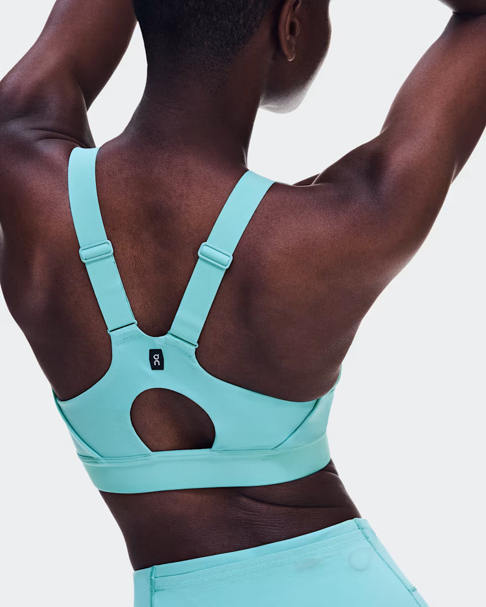 Performance Bra in Aquamarine - On Cloud