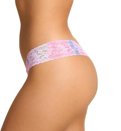 Low Rise Signature Lace Thong In Rem - Hanky Panky