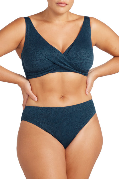 La Traviata Basic Bikini Bottom In Navy - ArteSands