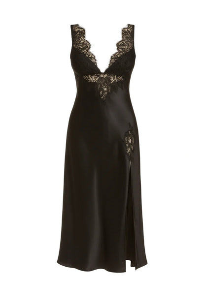 Diva Inferno Sild Gown In Black- Christine