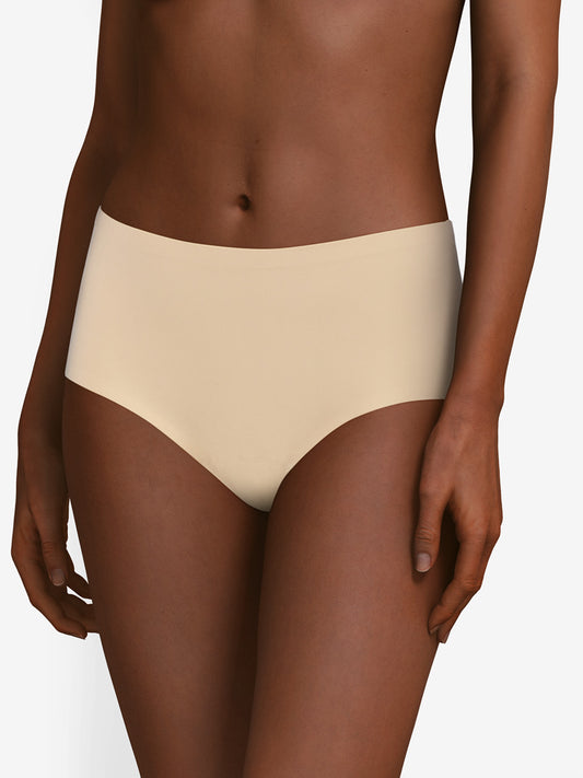 Softstretch Plus One Size Hipster In Ultra Nude - Chantelle