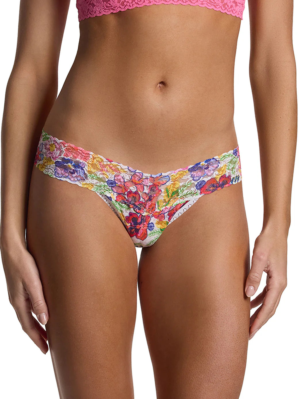 Low Rise Signature Lace Thong In Adorned - Hanky Panky