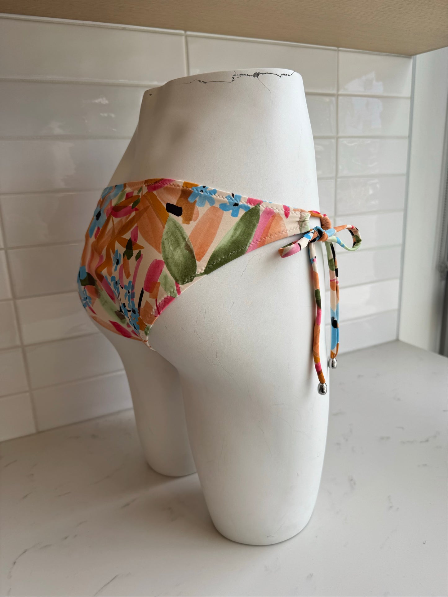 Classique Hip Tied Bikini Bottom In Dahlia - SHAN