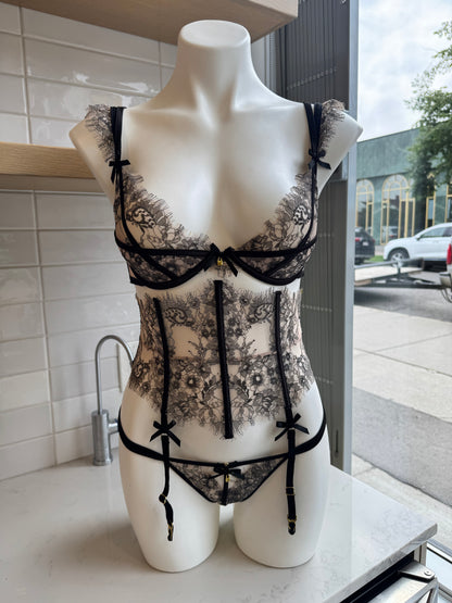Gwen Eyelash Lace & Mesh Lingerie Set - House of Desire