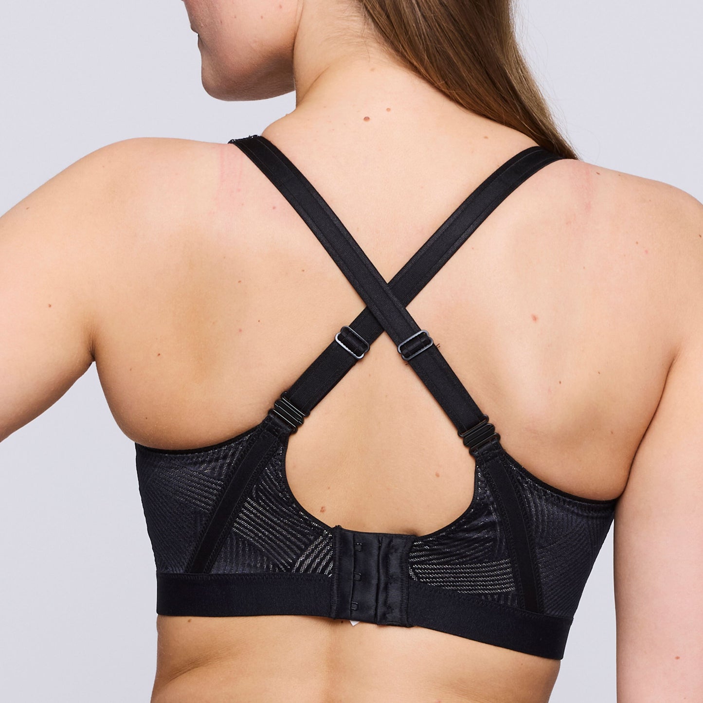 The Game Wired Sports Bra In Black - Prima Donna