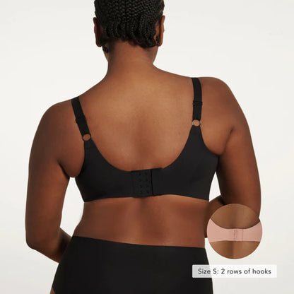Beyond Bra - Evelyn Bobbie