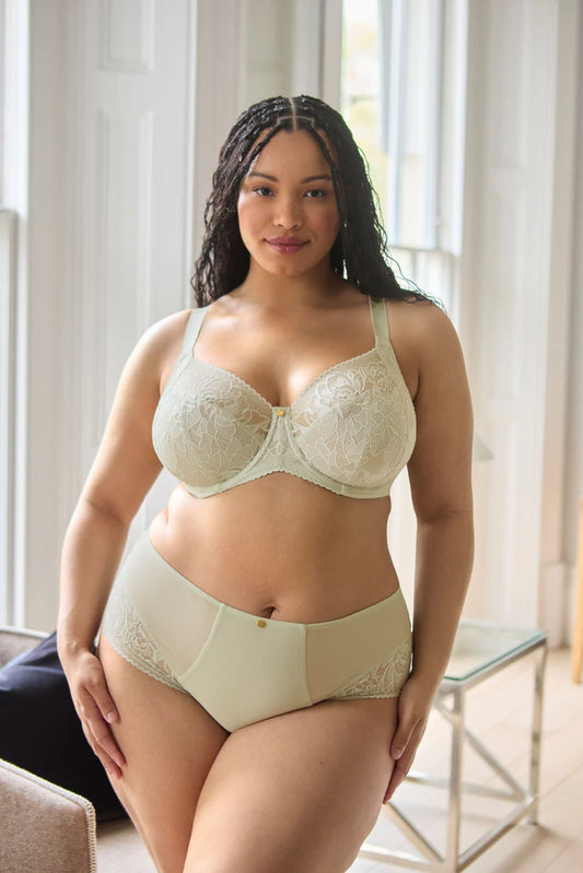 Dream Full Cup in Pistachio - Sculptresse