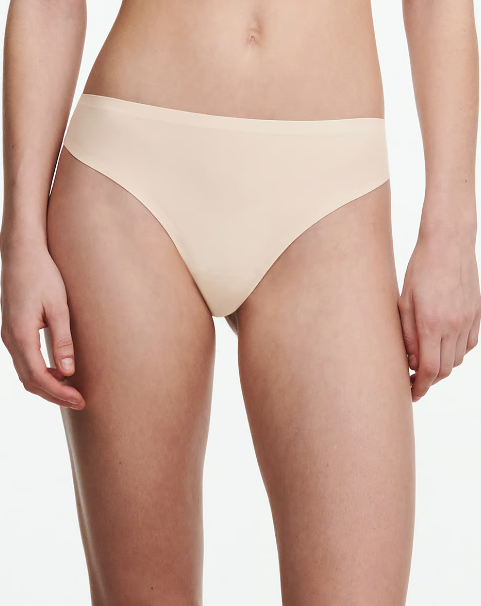 Softstretch Thong In Nude Blush - Chantelle