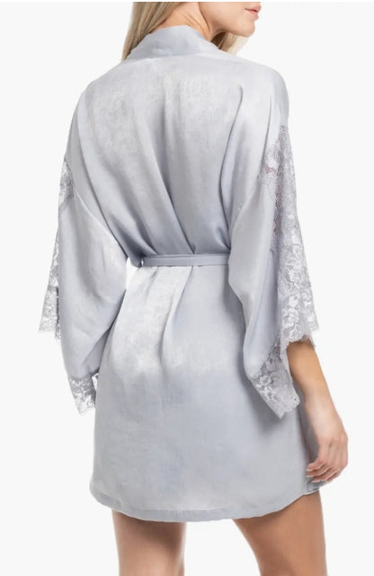 Silver Wrap In Silver - In Bloom