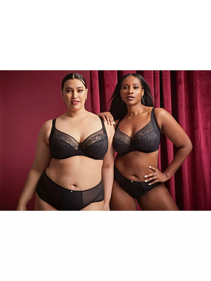 Dream Full Cup in Black - Sculptresse