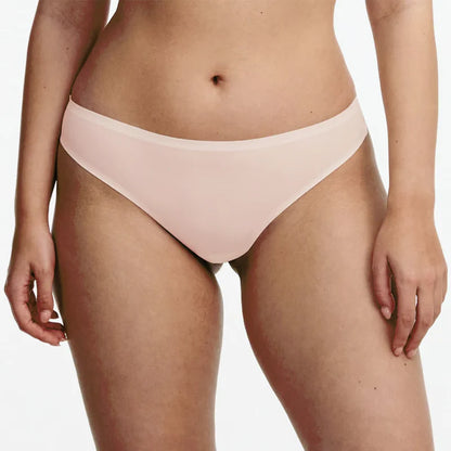 Softstretch Thong In Blushing Pink - Chantelle