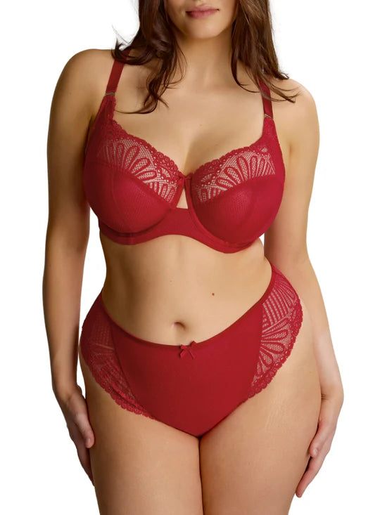 Entice Brazilian in Red - Sculptresse
