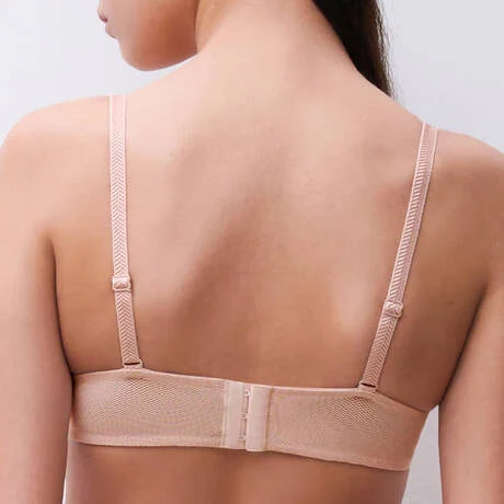 Electra Plunge T-Shirt Bra In Nude Camaieu - Chantelle