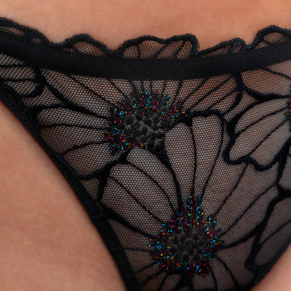 Lush Thong In Black and Soft Pink - Chantelle