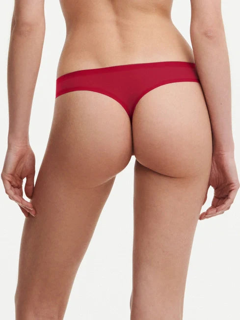 Softstretch Thong In Passion Red - Chantelle