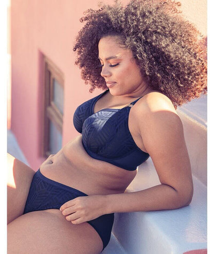 Wonder Vibe Full Cup Side Support Bra In Navy - Curvy Kate Limited