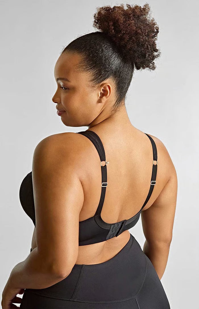 Activate Wired Non Padded Sports Bra In Black/Chalk - Sculptresse