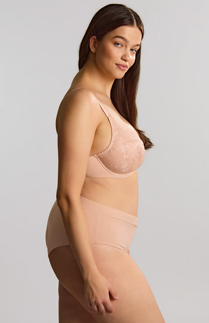 Dream Full Cup in Cameo Rose - Sculptresse