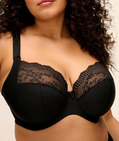 Lucie Underwired Plunge Bra In Jet - Elomi