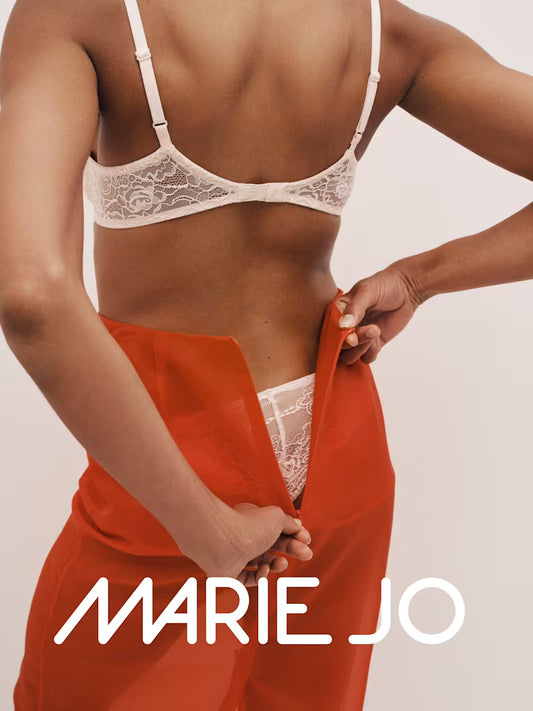 Cyrile Thong - Marie Jo