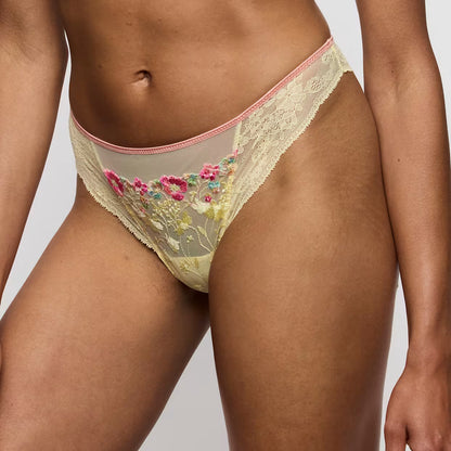Lizelot Thong in French Vanilla - Marie Jo