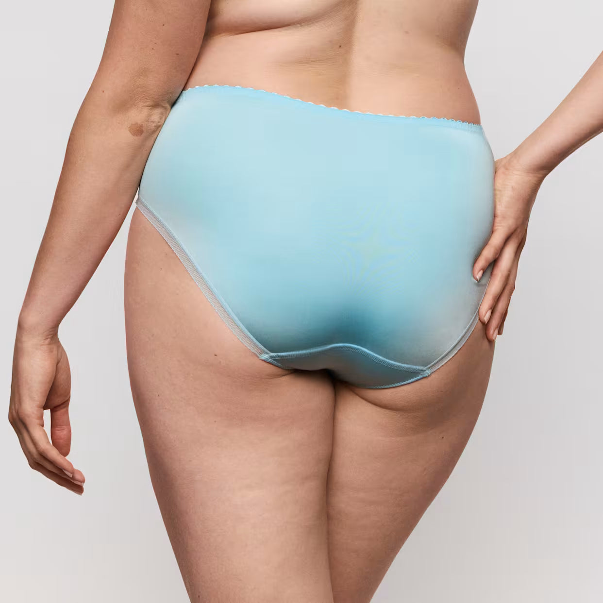 Cala Luna Brief in Ice Cream - Prima Donna