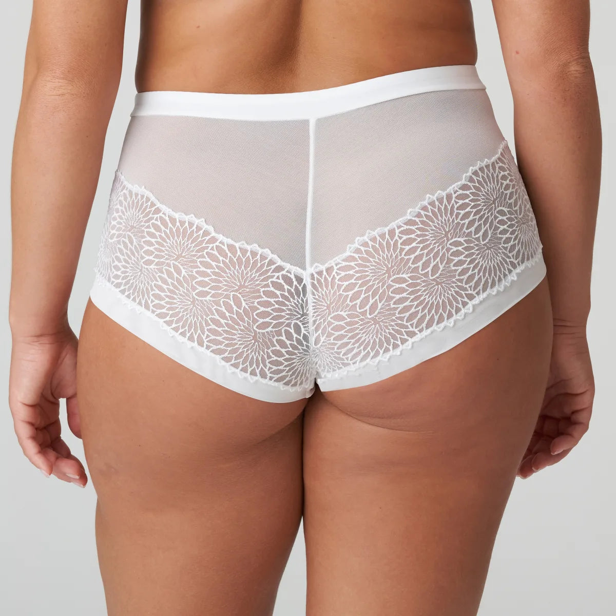 Sophora Hotpant In White - Prima Donna