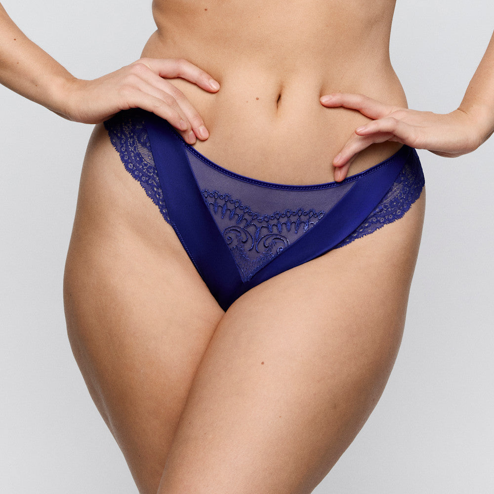 Shimla Thong - Prima Donna