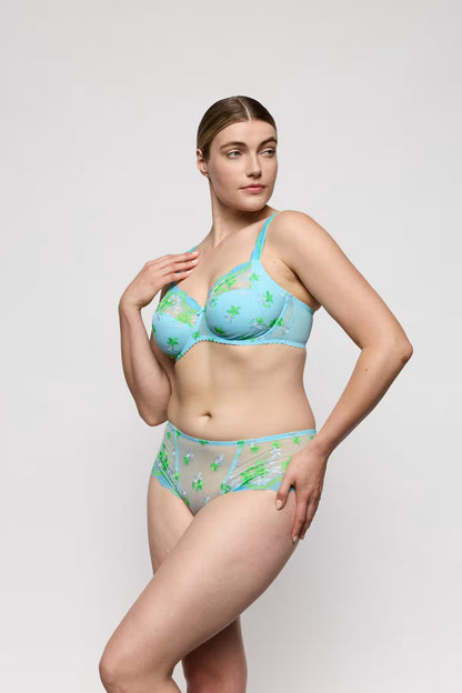 Cala Luna Luxury Thong in Ice Cream - Prima Donna