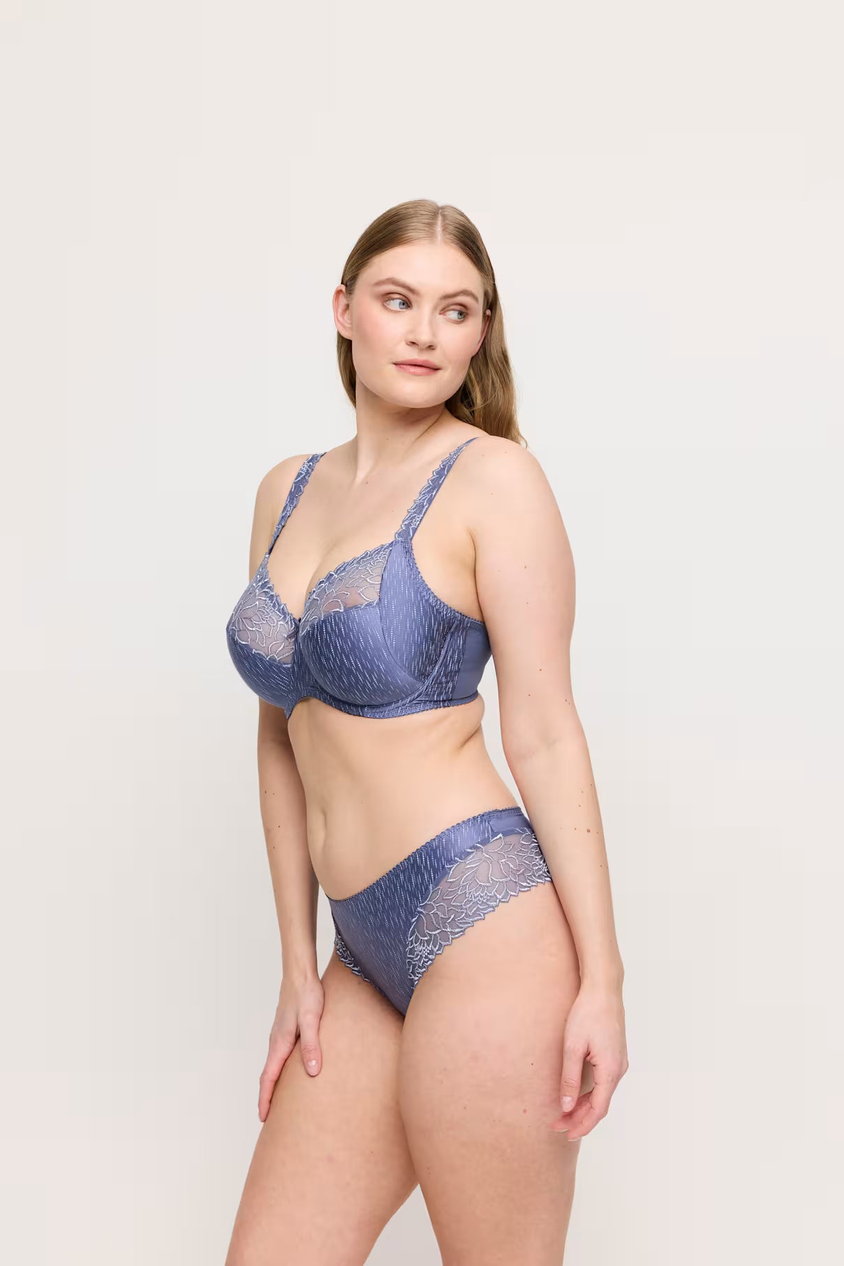 Monterrey Thong In Nightshadow Blue - Prima Donna