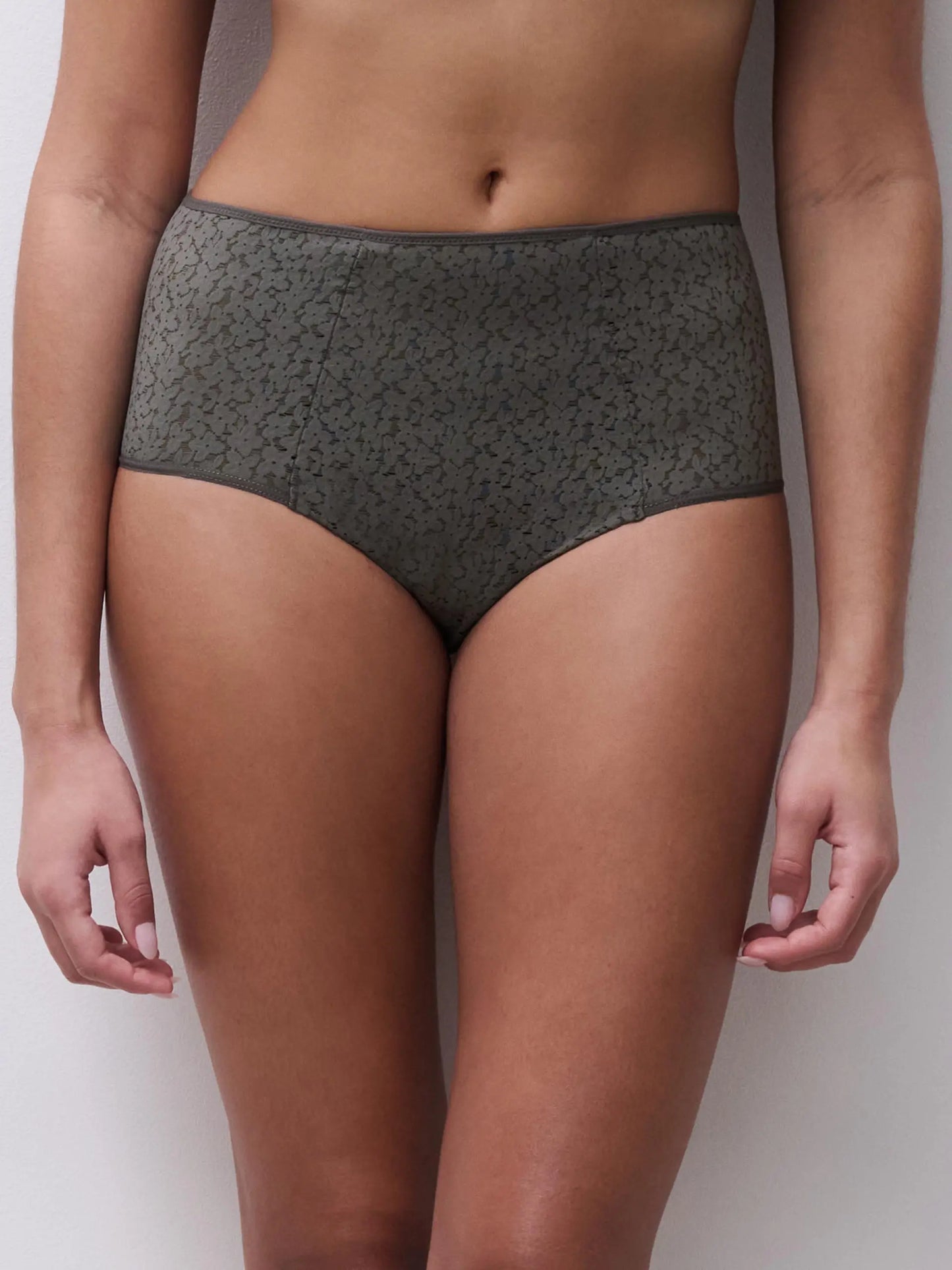 Norah High Waist Brief In Vert Argile - Chantelle