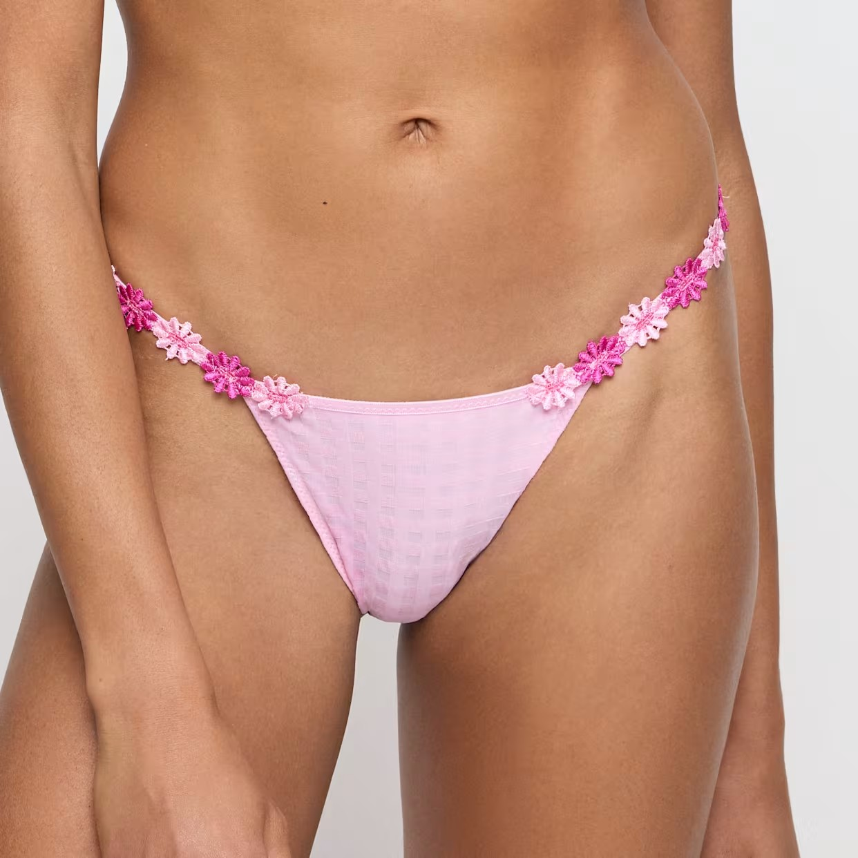 Avero Thong In Lily Rose - Marie Jo